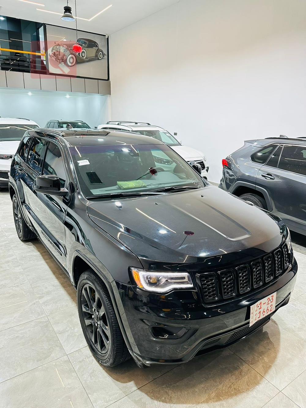 جیپ گراند شیرۆکی